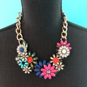 🌷 Francesca Boutique Statement Necklace